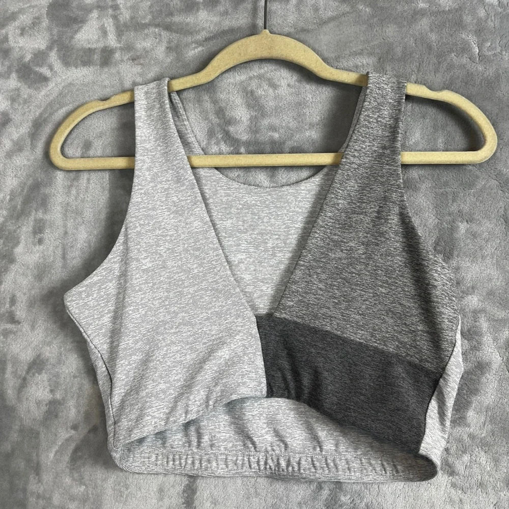Outdoor Voices Two Tone Colorblock Crop Tank Top Athletic Gym Workout Size M‎